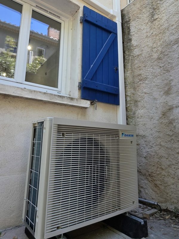 unité extérieur climatisation Daikin