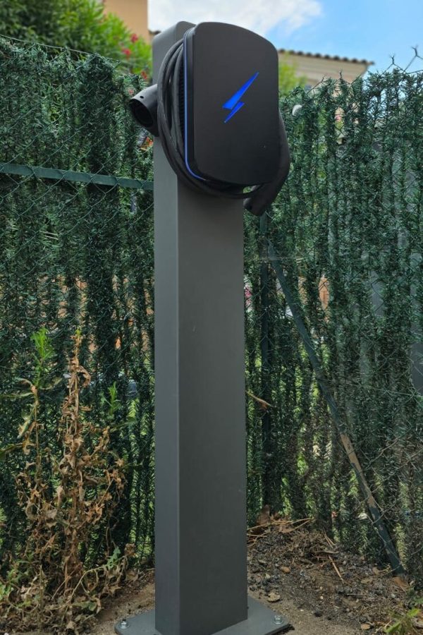 Borne HyperVolt Obligation d'Installation de Bornes de Recharge